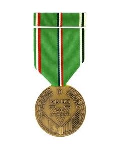 CM12 - WW II Victory in Europe Commemorative Medal and Ribbon
