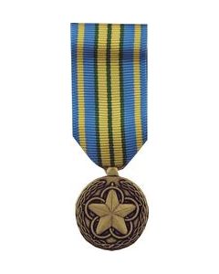 MR471 - Outstanding Volunteer Service Mini Medal